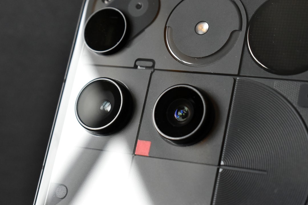 Close-up of a smartphone camera array