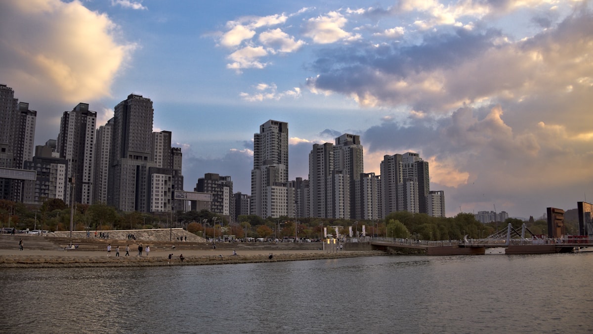 Seoul Han River sunset cityscape